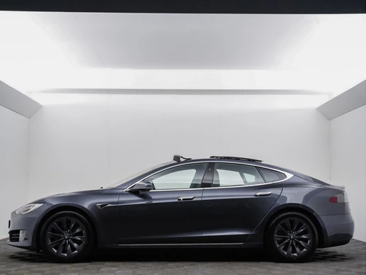 Tesla Model S - Afbeelding 26 van 30