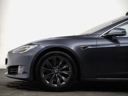 Tesla Model S - Afbeelding 27 van 30