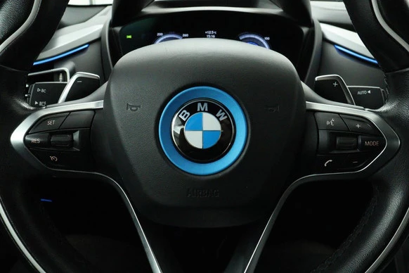 BMW i8 - Afbeelding 9 van 30