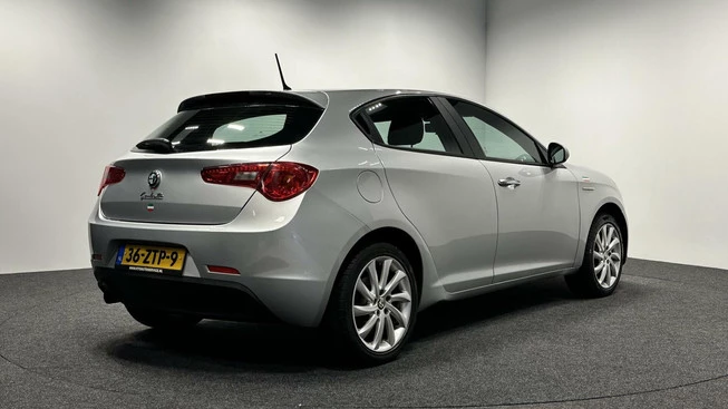 Alfa Romeo Giulietta - Afbeelding 5 van 25