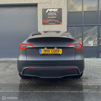 Tesla Model Y - Afbeelding 8 van 21