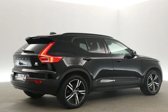 Volvo XC40 - Afbeelding 2 van 30