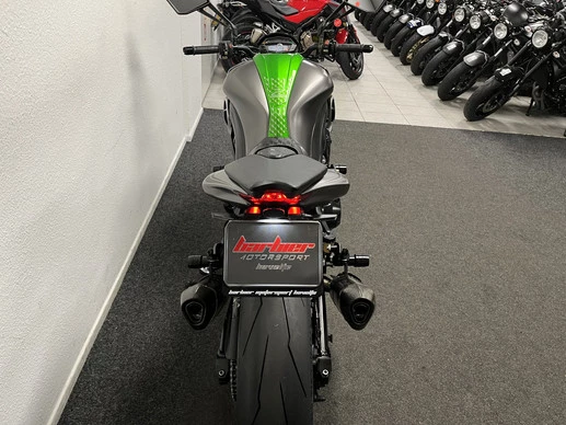 Kawasaki Z1000 - Afbeelding 11 van 22