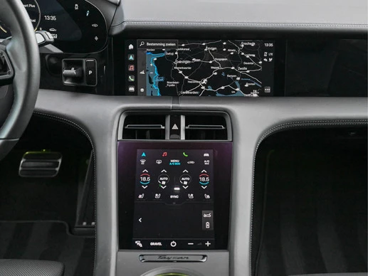 Porsche Taycan - Afbeelding 24 van 30