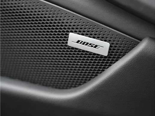 Porsche Taycan - Afbeelding 28 van 30