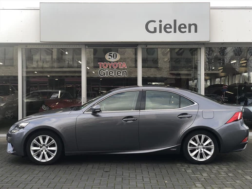 Lexus IS - Afbeelding 9 van 30