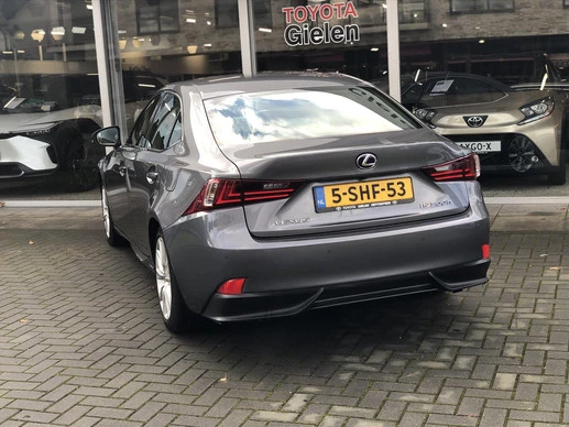 Lexus IS - Afbeelding 11 van 30