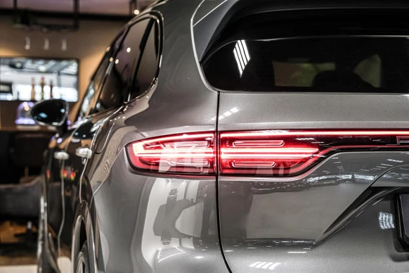 Porsche Cayenne - Afbeelding 14 van 30