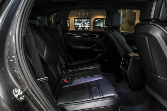 Porsche Cayenne - Afbeelding 22 van 30