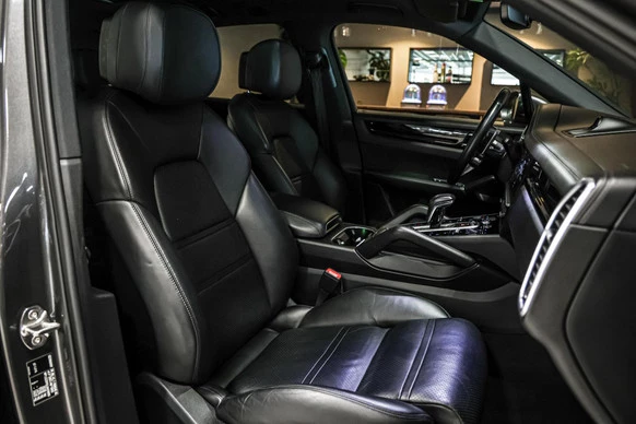 Porsche Cayenne - Afbeelding 23 van 30