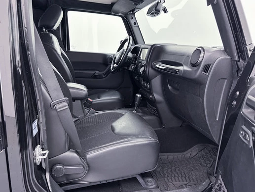 Jeep Wrangler - Afbeelding 17 van 30