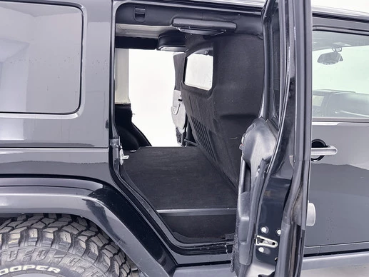 Jeep Wrangler - Afbeelding 18 van 30