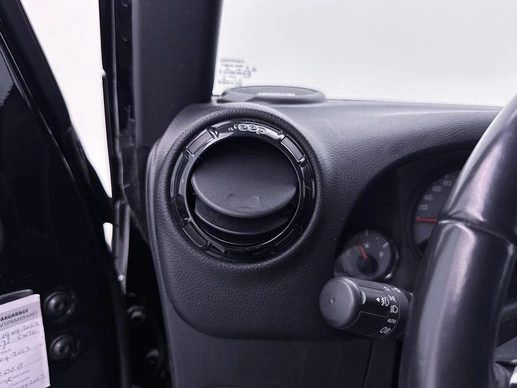 Jeep Wrangler - Afbeelding 23 van 30