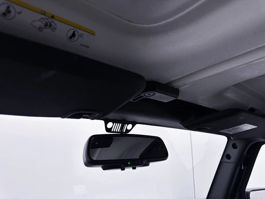 Jeep Wrangler - Afbeelding 25 van 30