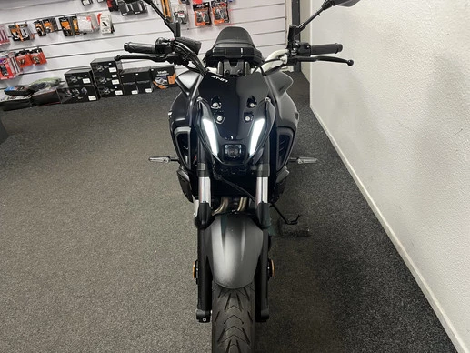 Yamaha MT 07 - Afbeelding 10 van 22