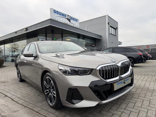 BMW i5