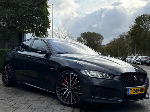 Jaguar XE - Afbeelding 5 van 30