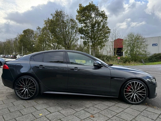 Jaguar XE - Afbeelding 6 van 30