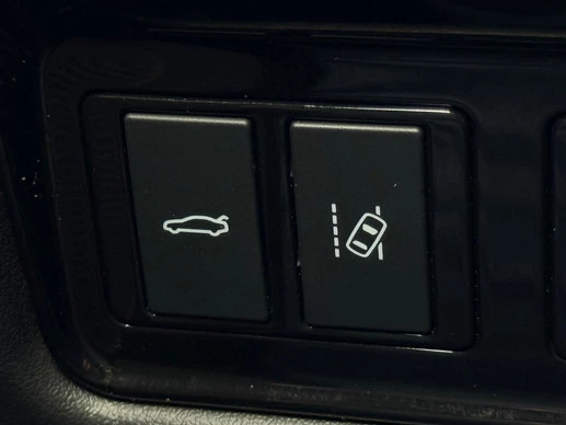 Jaguar XE - Afbeelding 29 van 30