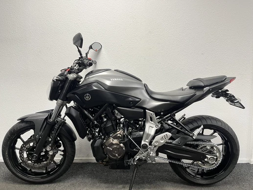 Yamaha MT 07 - Afbeelding 13 van 22