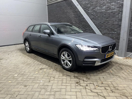 Volvo V90