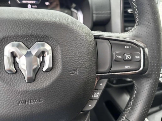 Dodge Ram 1500 - Afbeelding 18 van 30