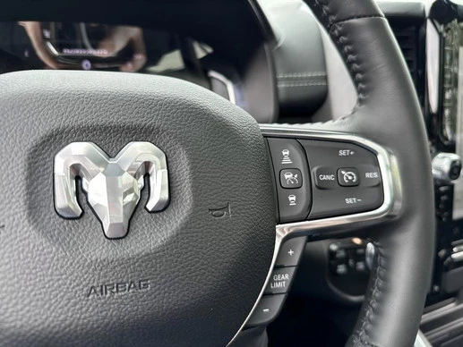 Dodge Ram 1500 - Afbeelding 20 van 30