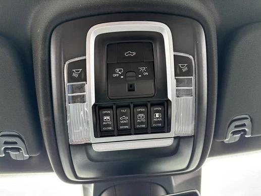 Dodge Ram 1500 - Afbeelding 28 van 30