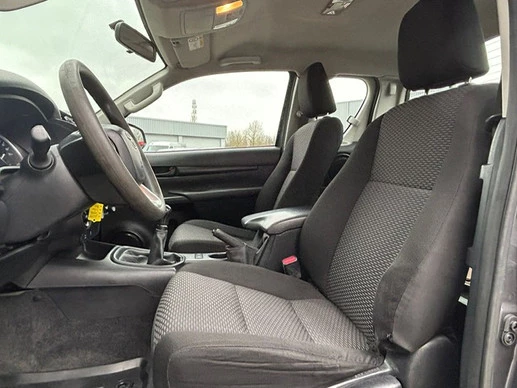 Toyota Hilux - Afbeelding 5 van 16