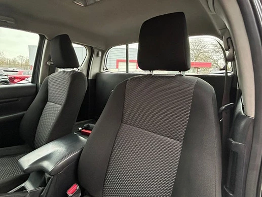 Toyota Hilux - Afbeelding 13 van 16