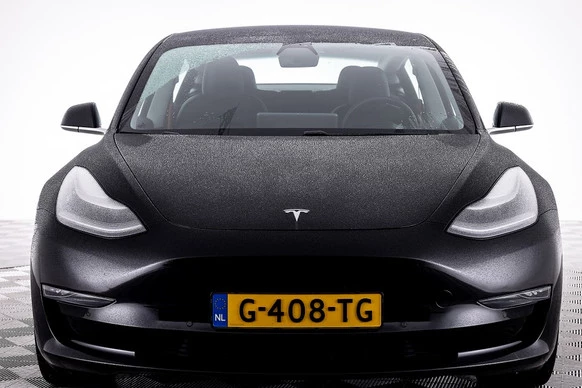 Tesla Model 3 - Afbeelding 18 van 25