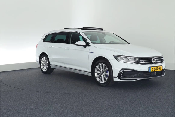 Volkswagen Passat - Afbeelding 6 van 30