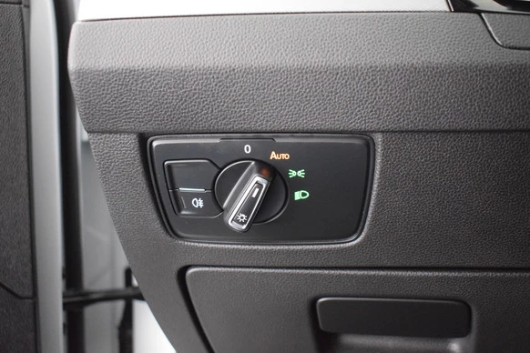 Volkswagen Passat - Afbeelding 12 van 30