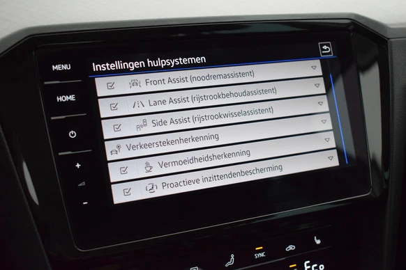 Volkswagen Passat - Afbeelding 26 van 30