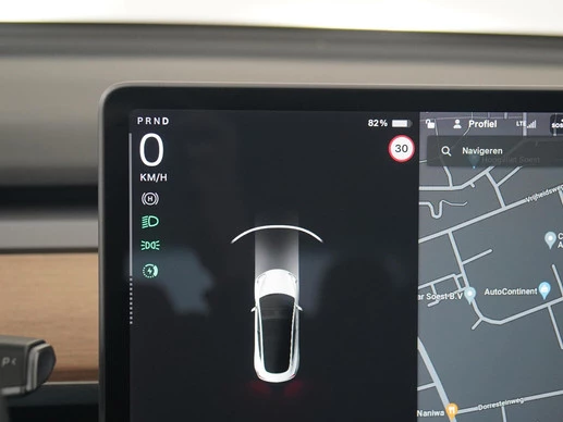 Tesla Model 3 - Afbeelding 8 van 30