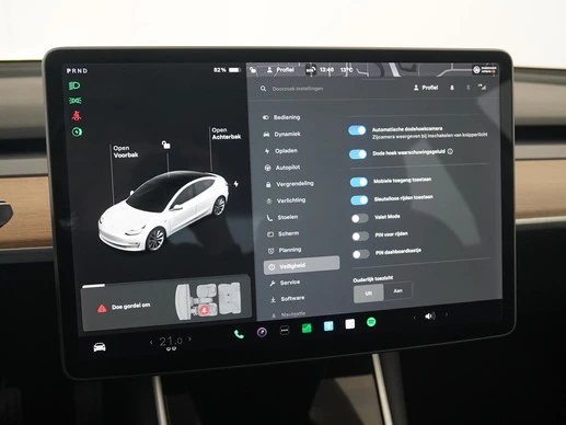 Tesla Model 3 - Afbeelding 21 van 30