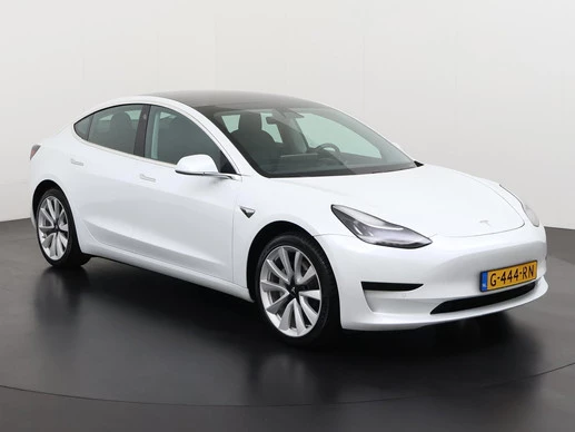 Tesla Model 3 - Afbeelding 30 van 30