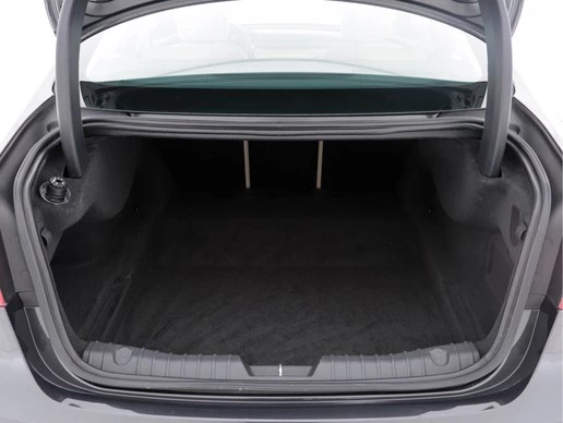 Jaguar XF - Afbeelding 10 van 29