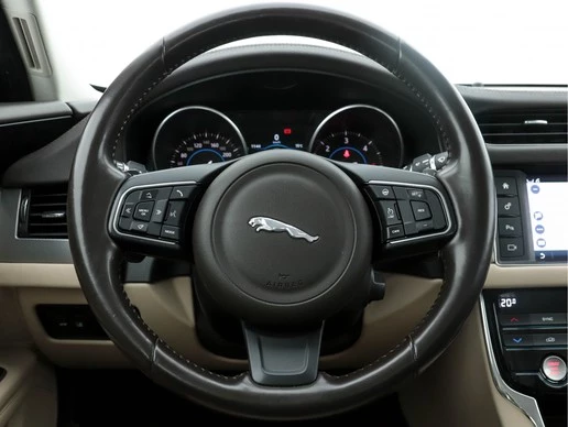 Jaguar XF - Afbeelding 16 van 29