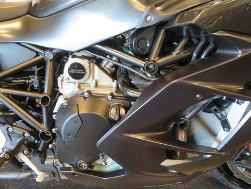 Kawasaki  - Afbeelding 10 van 13