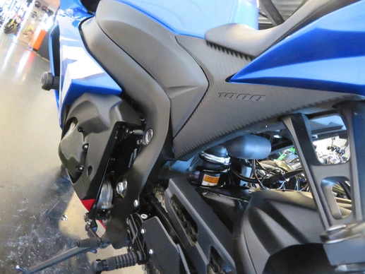 Suzuki GSX - Afbeelding 12 van 13