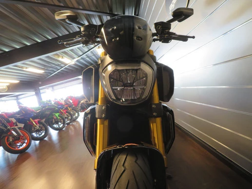 Ducati Diavel - Afbeelding 9 van 15