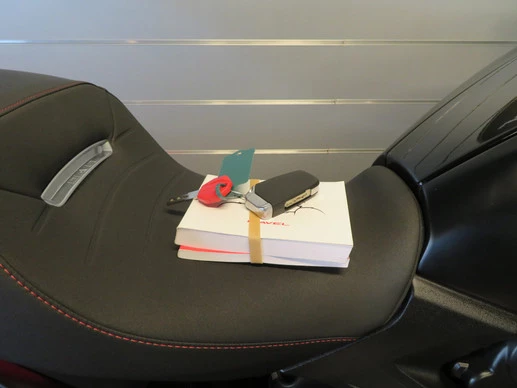 Ducati Diavel - Afbeelding 13 van 15