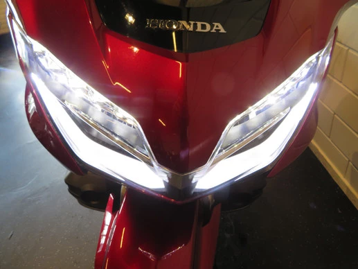 Honda  - Afbeelding 14 van 15