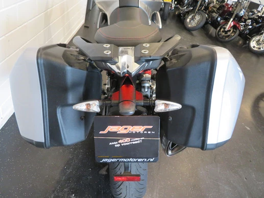 Aprilia  - Afbeelding 4 van 13