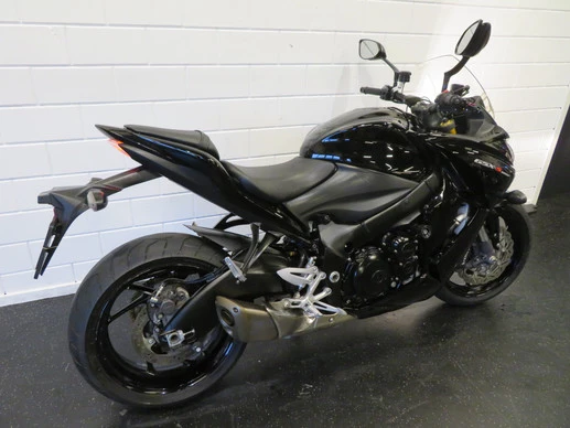 Suzuki GSX - Afbeelding 3 van 13