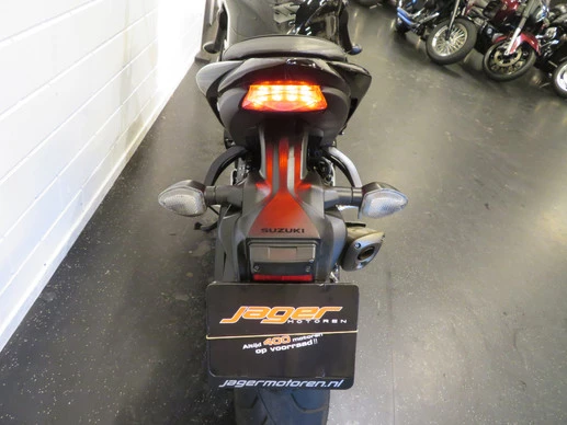 Suzuki GSX - Afbeelding 4 van 13