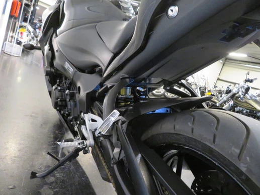 Suzuki GSX - Afbeelding 12 van 13