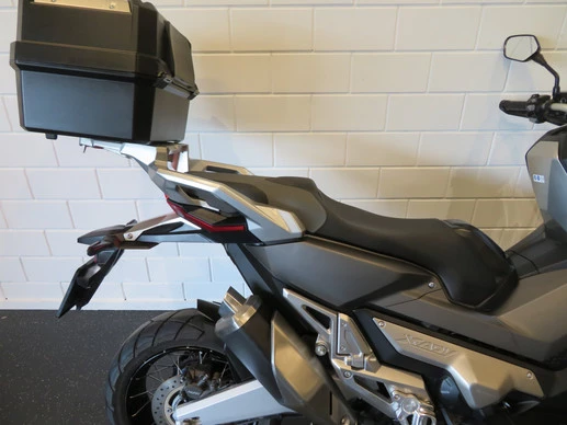 Honda X-ADV 750 - Afbeelding 10 van 14