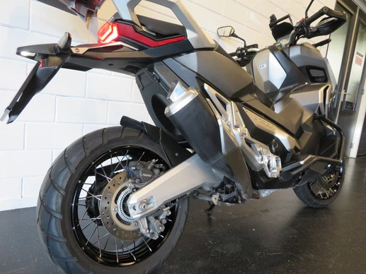 Honda X-ADV 750 - Afbeelding 11 van 14